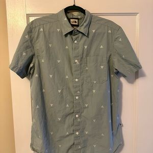 The North face button down size large